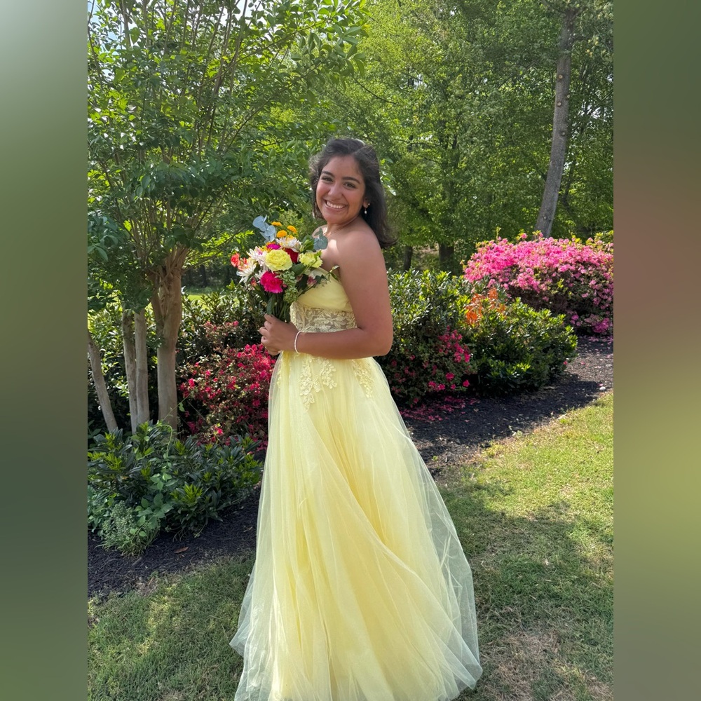 Elegant Yellow Strapless Gown